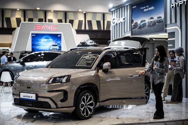 Menilik prospek saham kendaraan listrik ASII, VKTR hingga IMAS di tengah isu BBM