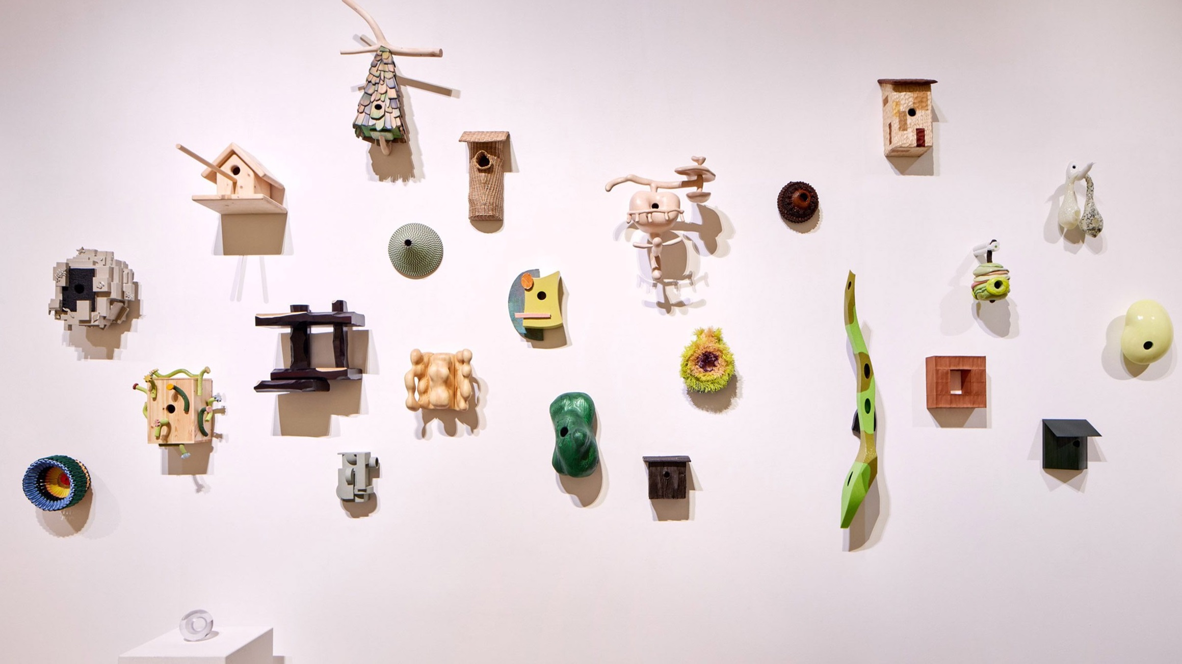 Home sweet home! Pameran seni ini hadirkan 83 rumah burung